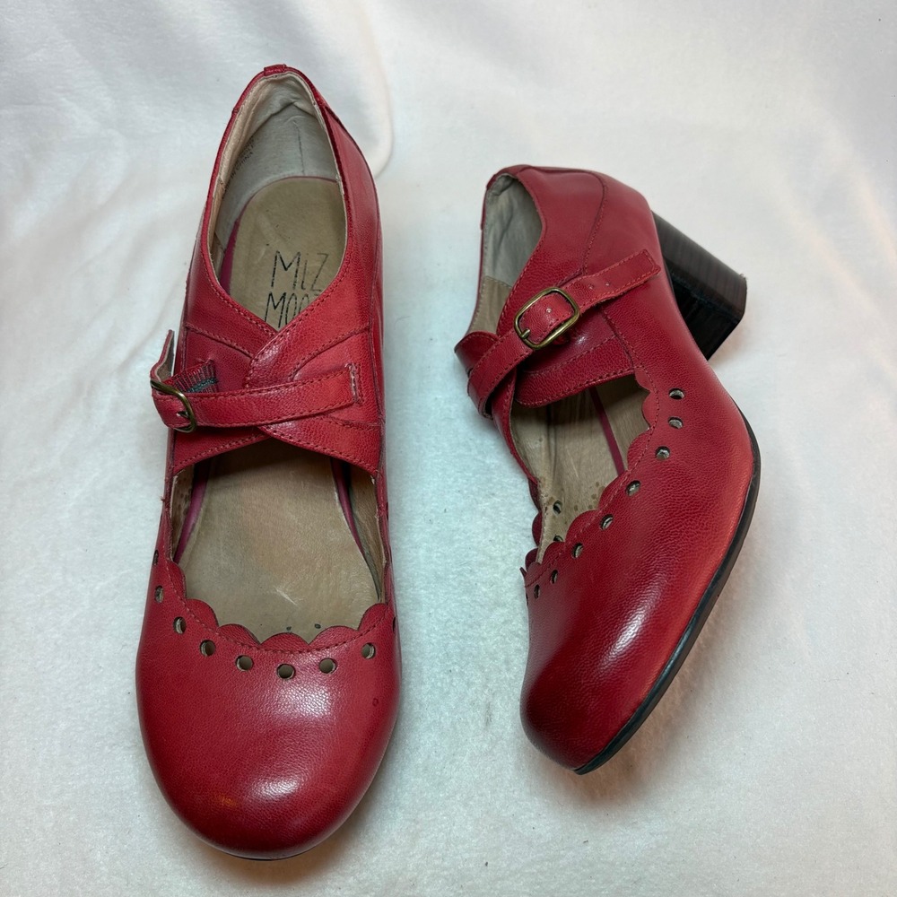 Miz Mooz Elaine Red Leather Scalloped Mary Jane Block Heels Size 9 40